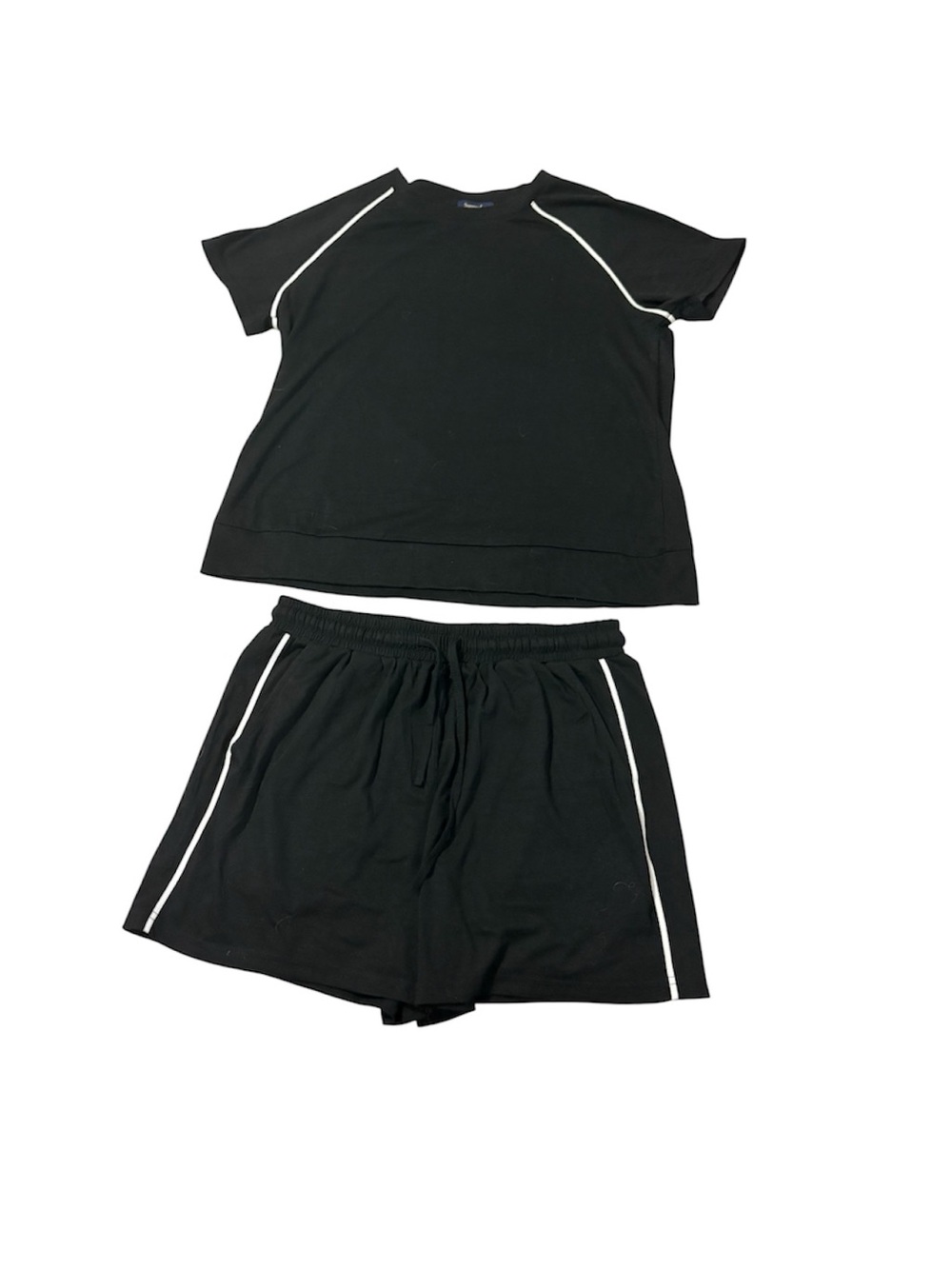 Matching Set Black&White Striped Top & Shorts